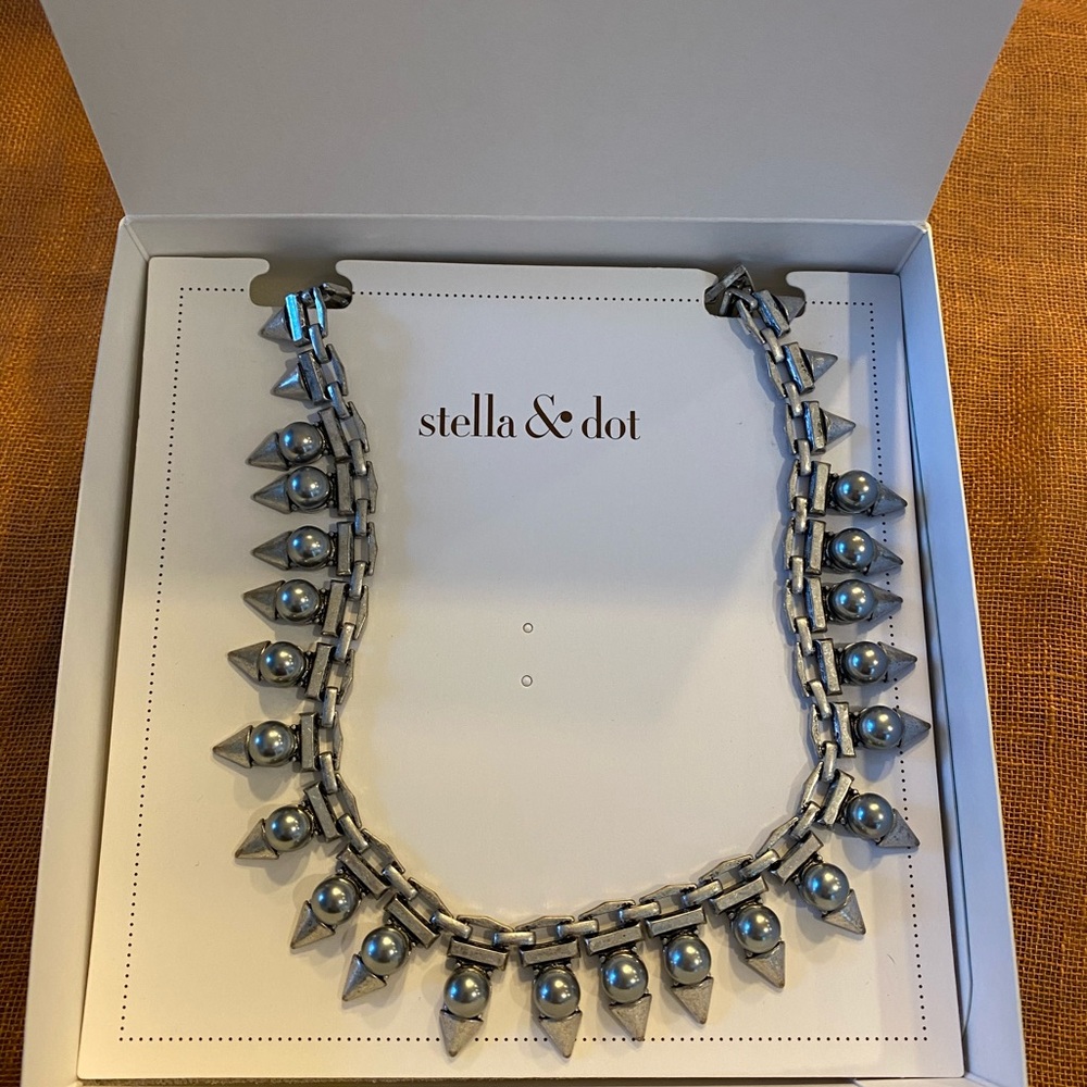Stella & Dot Lynx Spiked Pearl Necklace